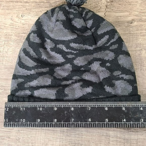 Nike Youth Air Jordan Jumpman Black Gray Camo Pom Beanie Hat Cap OSFM Boys - Picture 4 of 8